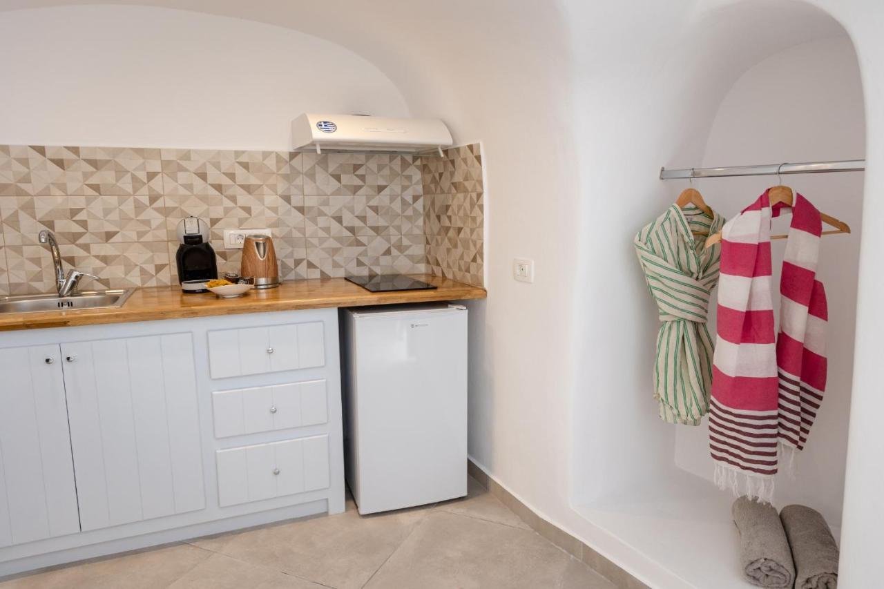 Sunborn Oia Suites Exterior foto