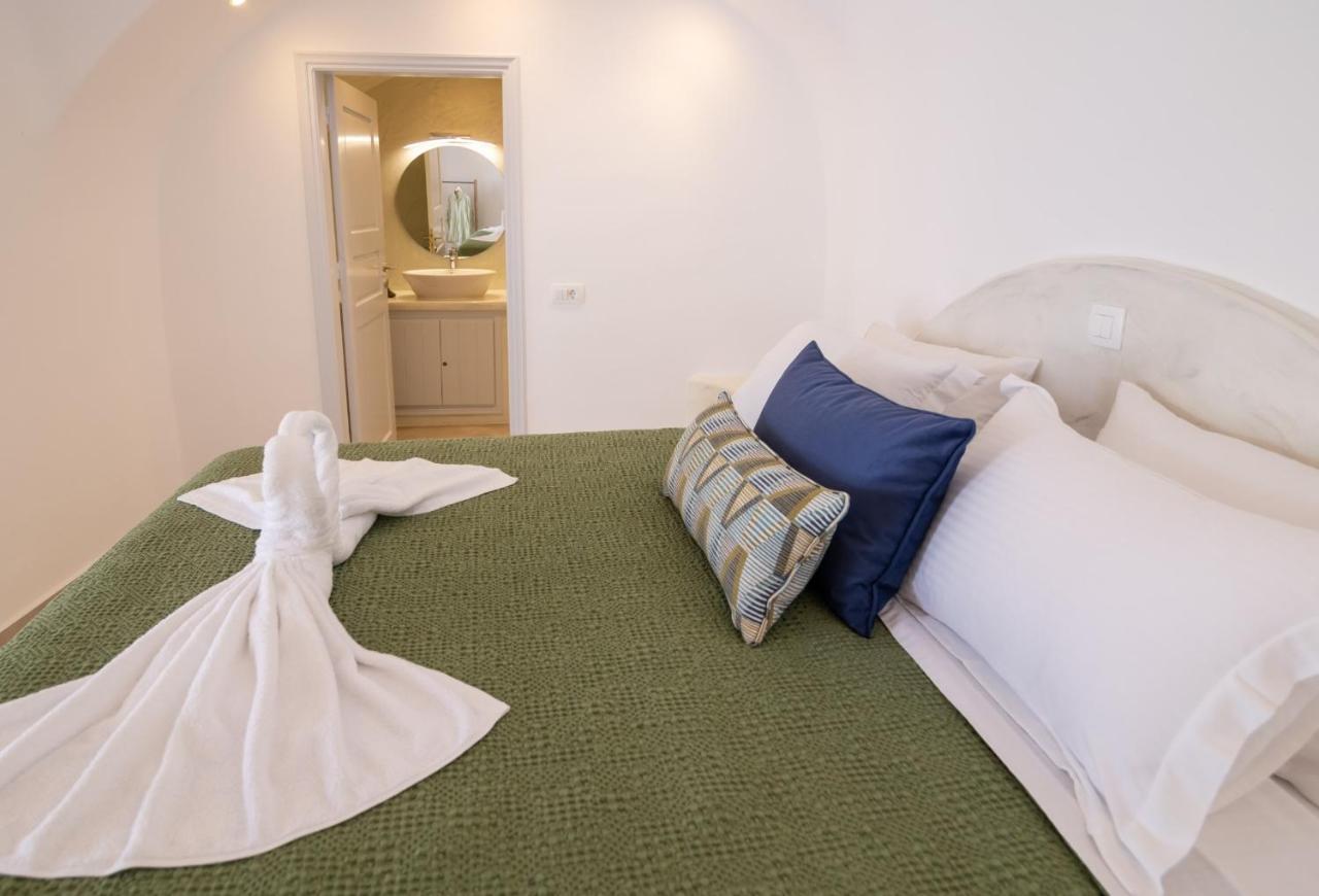 Sunborn Oia Suites Exterior foto